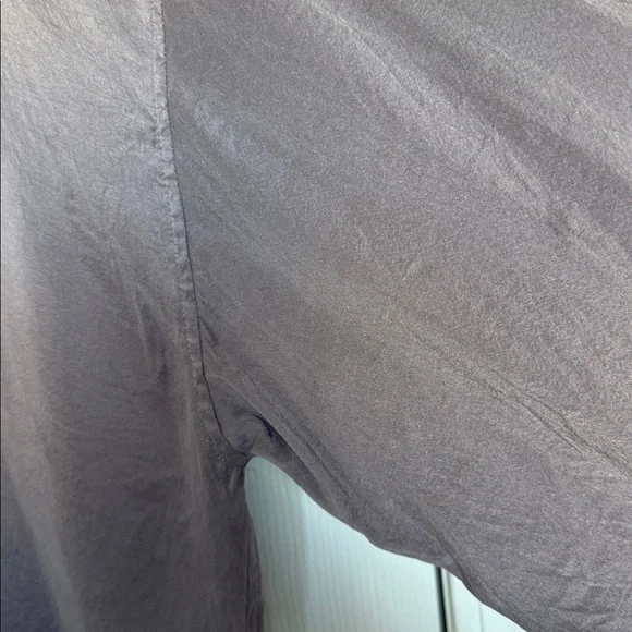 Eileen Fisher Women’s purple Long Sleeve Button Down Silk Blouse XL - Picture 8 of 12